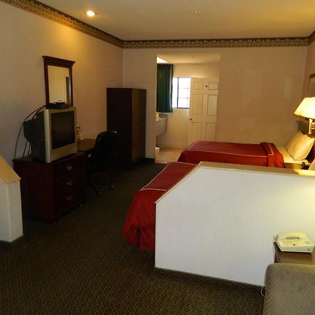 Capital Suites Blythe Extérieur photo