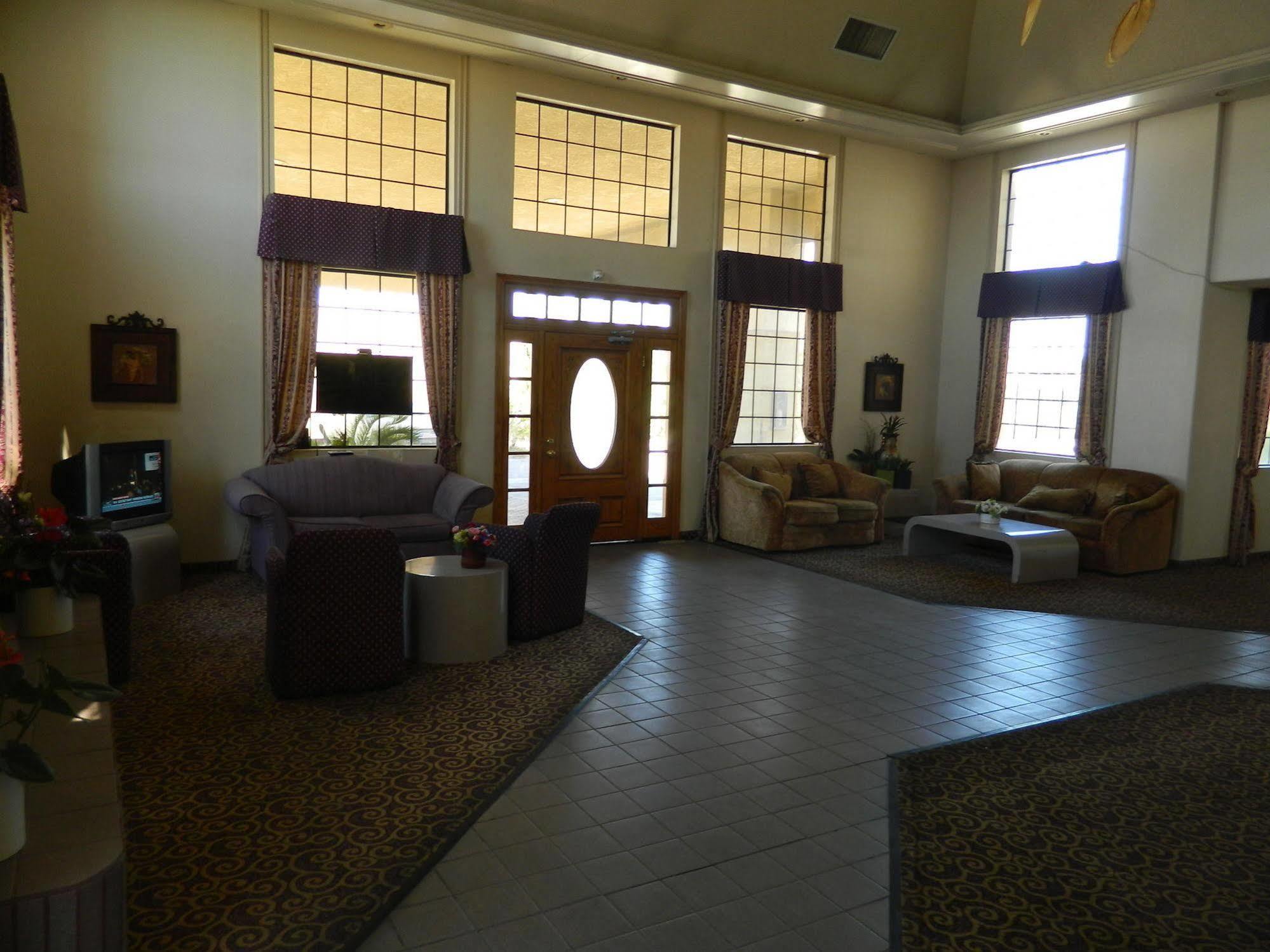 Capital Suites Blythe Extérieur photo
