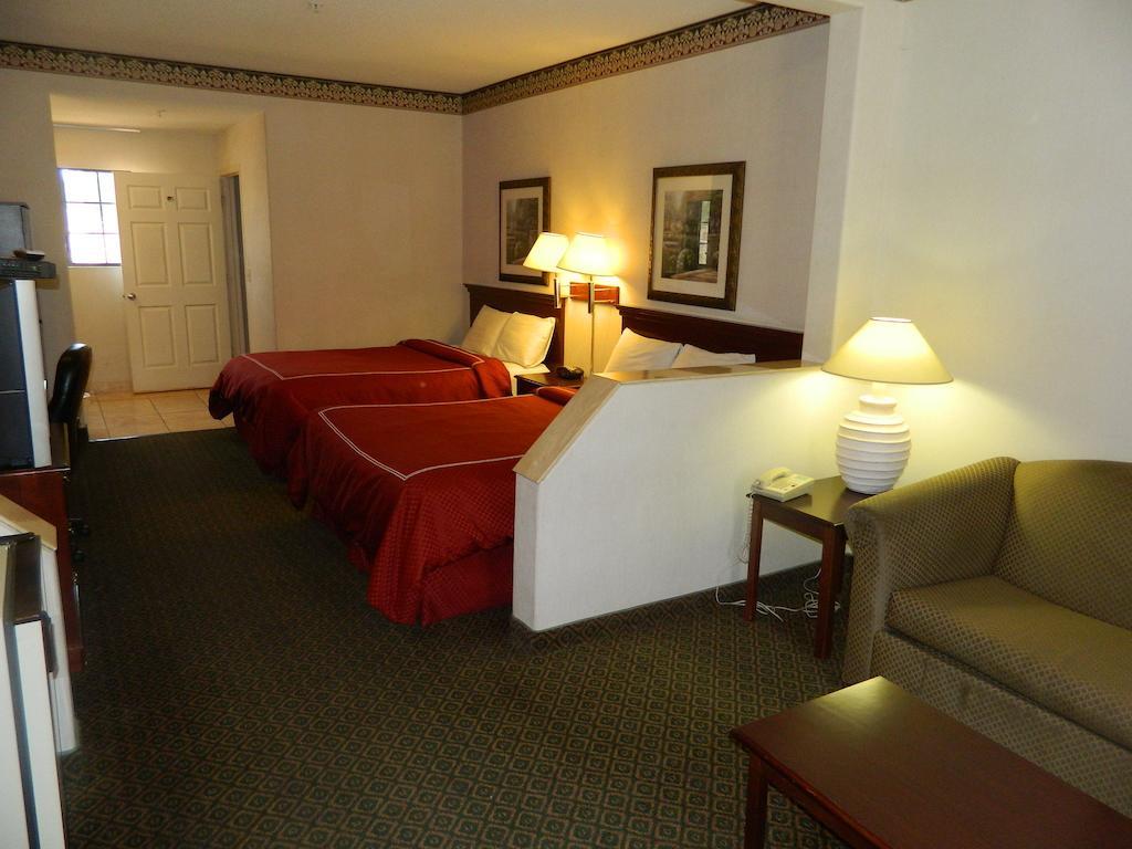 Capital Suites Blythe Extérieur photo